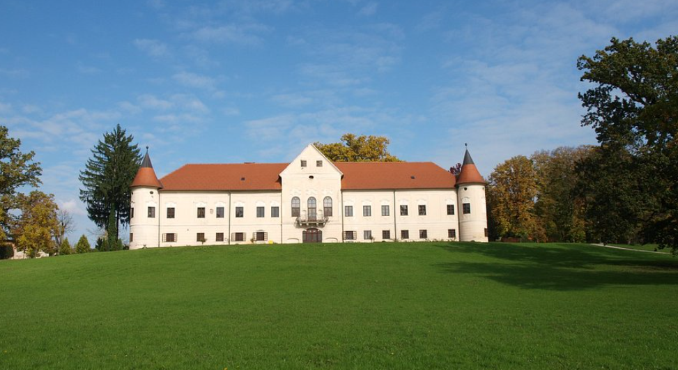 Lužnica Manor, Croatia